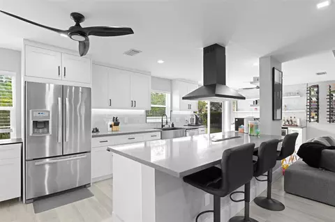 133 SW 159th Way, Sunrise, FL 33326