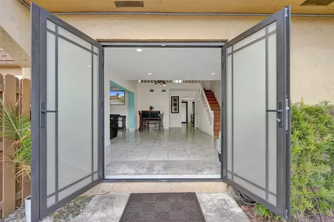 3541 NW 95th Ter #202, Sunrise, FL 33351