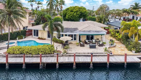 2108 NE 18th Ave, Wilton Manors, FL 33305
