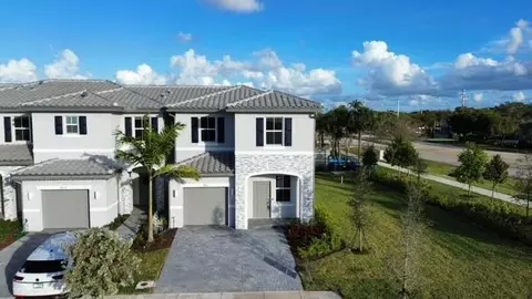 4611 NW 118th Ave, Coral Springs, FL 33076