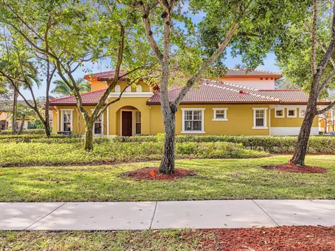 5779 NW 120th Ave, Coral Springs, FL 33076