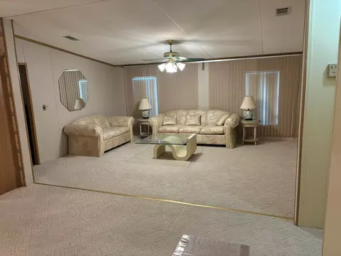 111 NE 8th Ave, Okeechobee, FL 34972 photo 8