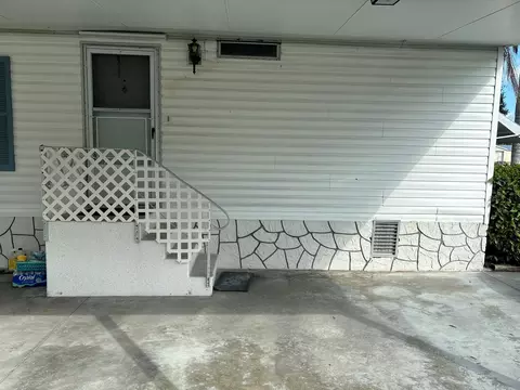 111 NE 8th Ave, Okeechobee, FL 34972 photo 6