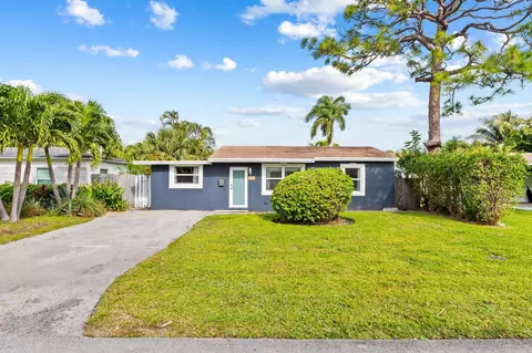 41 NE 46th St, Oakland Park, FL 33334