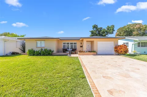 5607 NW 49th Ave, Tamarac, FL 33319