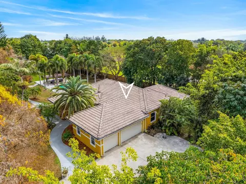 16200 SW 49th St, Southwest Ranches, FL 33331