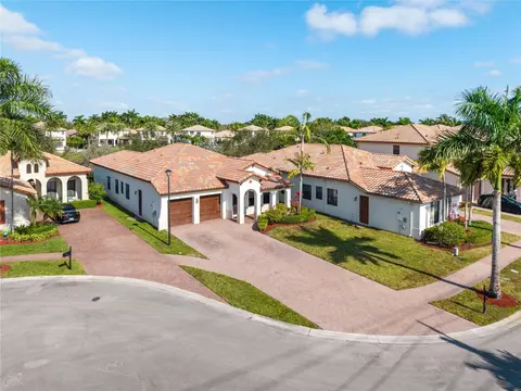 3644 NW 85th Ave, Pembroke Pines, FL 33024