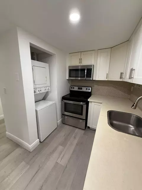 10000 NW 80th Ct #2341, Hialeah Gardens, FL 33016