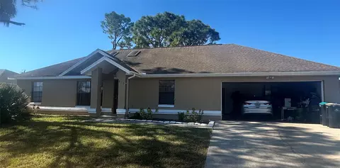 813 Seven Gables Cir, Palm Bay, FL 32909