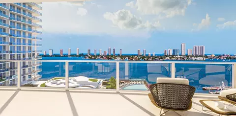 220 Lake Shore Dr #908, Lake Park, FL 33403