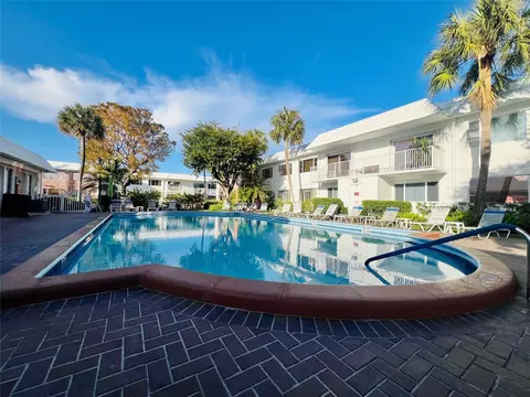 412 S Cypress Rd #225, Pompano Beach, FL 33060