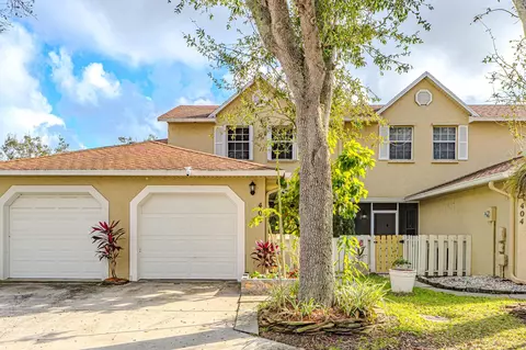 405 Maplewood Dr #405, Greenacres, FL 33415