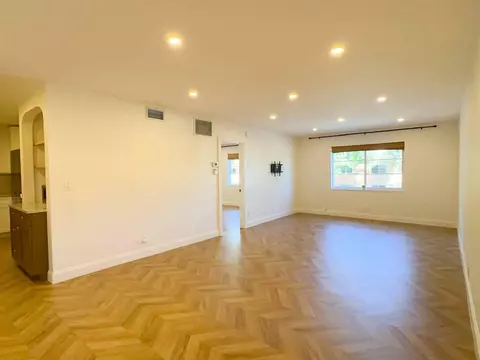 9 NE 19th Ct #211C, Wilton Manors, FL 33305
