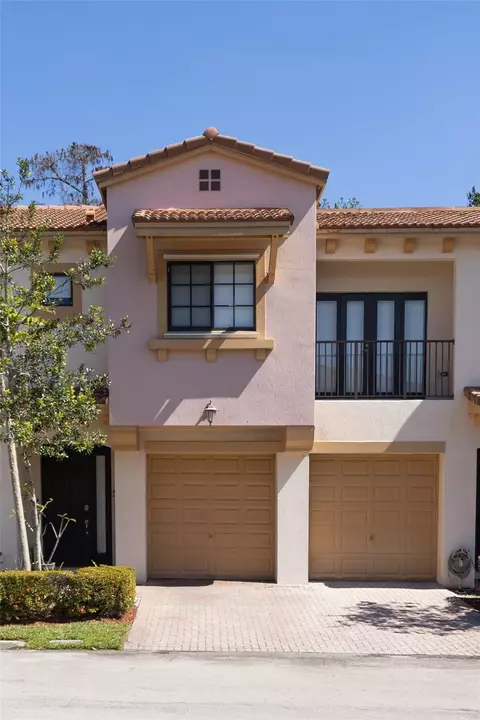 6134 Grand Cypress Cir E, Coconut Creek, FL 33073