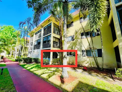 257 S Cypress Rd #414, Pompano Beach, FL 33060