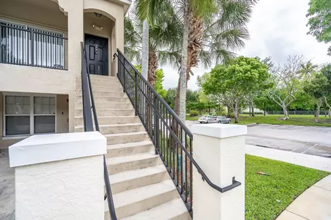 5800 W Sample Rd #308, Coral Springs, FL 33067