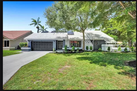 4772 NW 60th Ln, Coral Springs, FL 33067