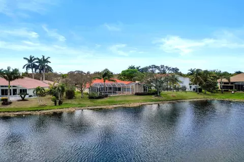 10207 NW 50th Pl, Coral Springs, FL 33076