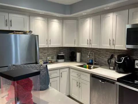 9745 W Mcnab Rd #110, Fort Lauderdale, FL 33321