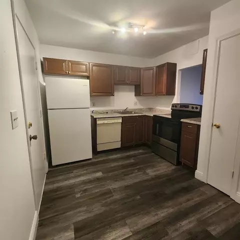 4751 NW 21 St #607, Lauderhill, FL 33313