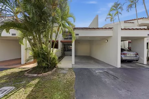 6678 Racquet Club Dr #209, Fort Lauderdale, FL 33319