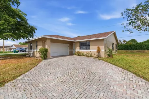 7520 NW 88th Ter, Tamarac, FL 33321