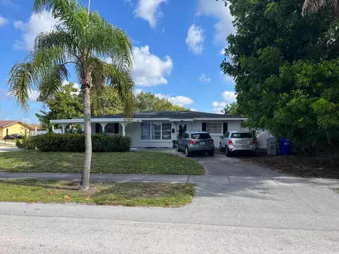 121 NW 18th St, Pompano Beach, FL 33060