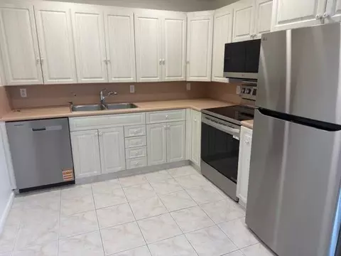 2053 Rexford C #2053, Boca Raton, FL 33434