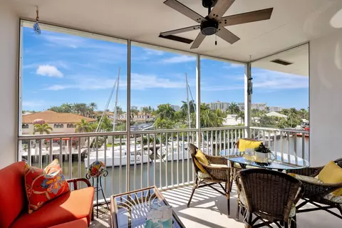 1332 Bayview Dr #402, Fort Lauderdale, FL 33304
