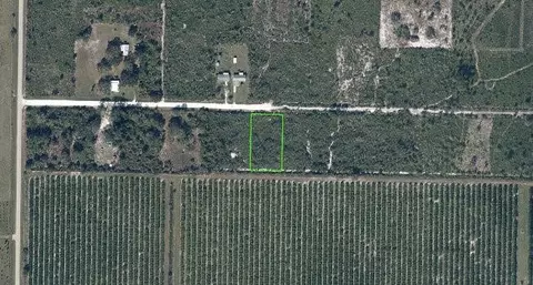 2725 Hacienda Dr, Sebring, FL 33857