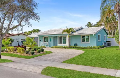 2811 NE 45th St, Lighthouse Point, FL 33064