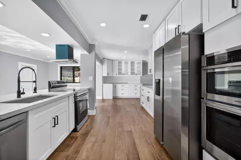 1800 N 54th Ave, Hollywood, FL 33021