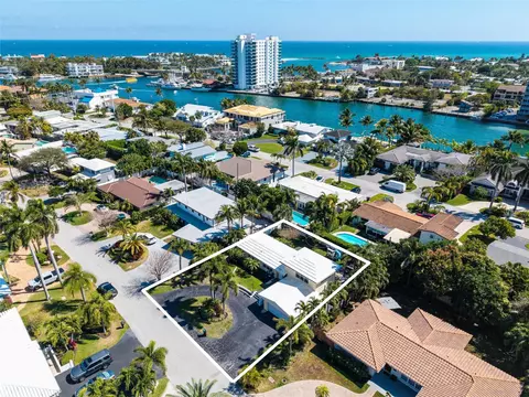 2630 NE 25th St, Lighthouse Point, FL 33064