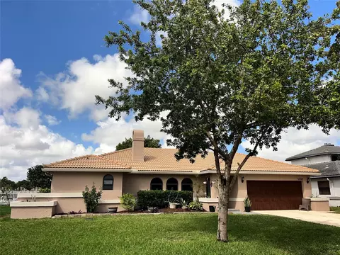 5338 NW 60th Dr, Coral Springs, FL 33067