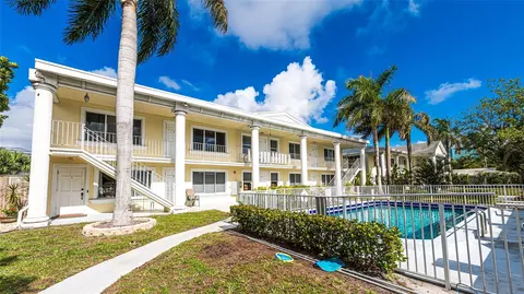 4525 NE 21st Ave #7, Fort Lauderdale, FL 33308