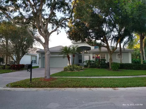 13245 Alhambra Lake Cir, Delray Beach, FL 33446