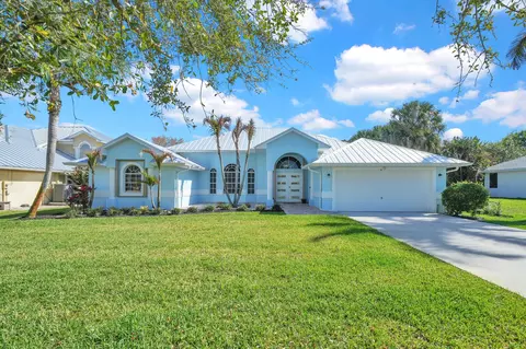 184 SE Osprey Rdg, Port Saint Lucie, FL 34984