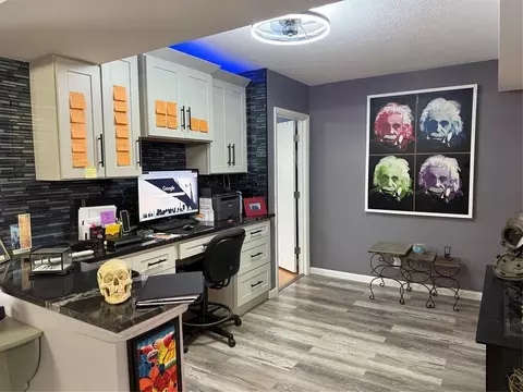 25 SE 13th St #B2, Boca Raton, FL 33432