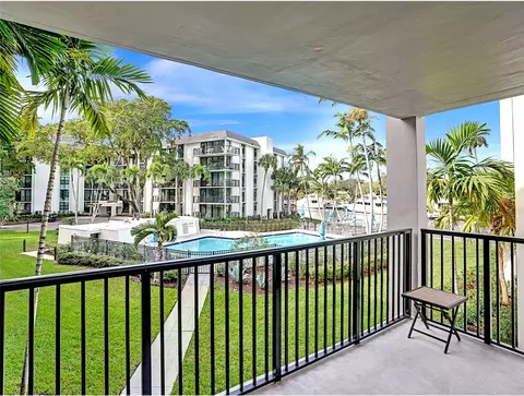 1301 River Reach Dr #201, Fort Lauderdale, FL 33315