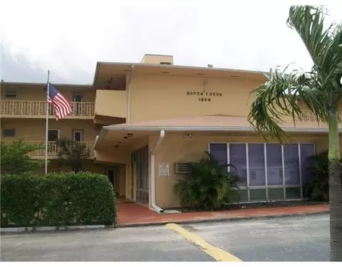 1050 E Sample Rd #304, Pompano Beach, FL 33064 photo 1