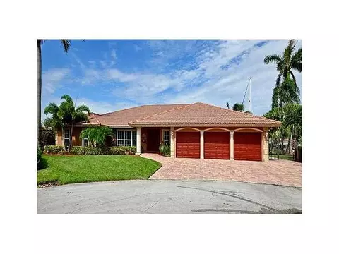 2310 NE 33rd St, Lighthouse Point, FL 33064 photo 1