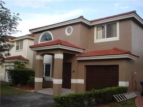 Undisclosed, Hialeah, FL 33015 photo 1