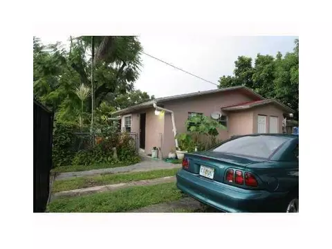 Undisclosed, Miami, FL 33138 photo 1