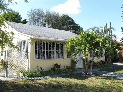 Undisclosed, Hialeah, FL 33010 photo 1