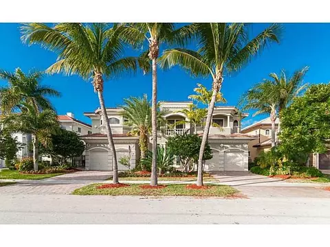 2761 NE 48th St, Lighthouse Point, FL 33064 photo 1