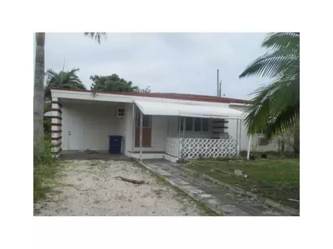 Undisclosed, Miami, FL 33168 photo 1