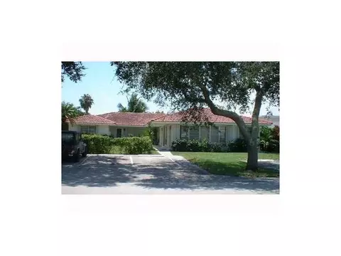 1900 NE 27th Ct, Lighthouse Point, FL 33064 photo 1