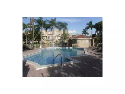 Undisclosed, Miami, FL 33126 photo 1