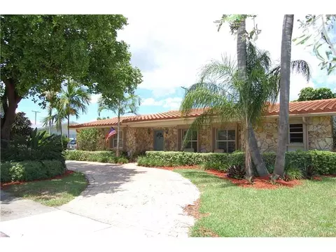 2801 NE 45th St, Lighthouse Point, FL 33064 photo 1