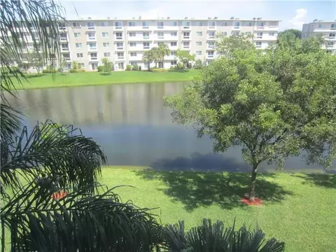 Undisclosed, Pompano Beach, FL 33069 photo 1